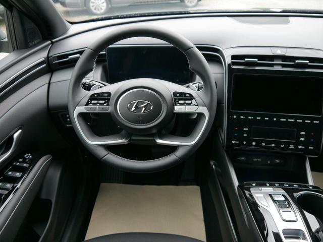 Hyundai TUCSON Trend Line PLUS 1.6 CRDi 4WD DCT *NAVI*LED*PDC*KAMERA*EL.KLAPPE*19-ZOLL* 