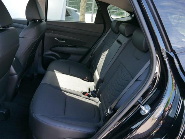 Hyundai TUCSON GO Plus 1.6 T-GDi HEV 4WD AT *PDC*RFK*NAVI*SHZ*LED*DAB*KLIMA*FRONT ASSIST* 