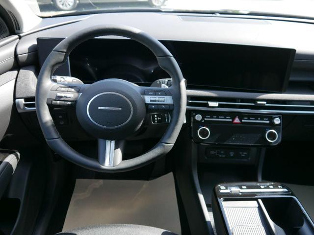 Hyundai TUCSON GO Plus 1.6 T-GDi HEV 4WD AT *PDC*RFK*NAVI*SHZ*LED*DAB*KLIMA*FRONT ASSIST* 