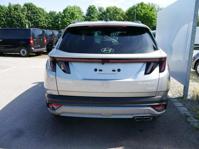 Hyundai TUCSON - GO Plus 1.6 T-GDi HEV 4WD AT *PDC*RFK*NAVI*SHZ*LED*DAB*KLIMA*FRONT ASSIST*