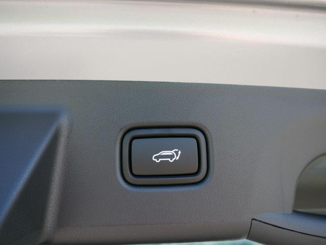 Hyundai TUCSON GO Plus 1.6 T-GDi HEV 4WD AT *PDC*RFK*NAVI*SHZ*LED*DAB*KLIMA*FRONT ASSIST* 