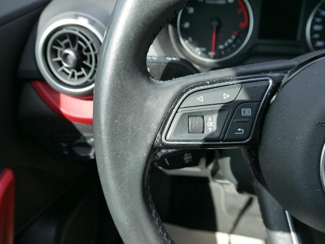 Audi Q2 35 TFSI Sport *S tronic*NAVI*PDC*LED*18-zoll 