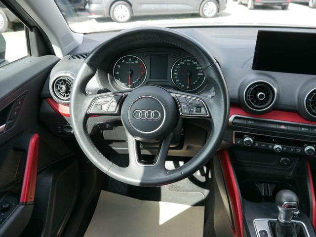 Audi Q2 35 TFSI Sport *S tronic*NAVI*PDC*LED*18-zoll 