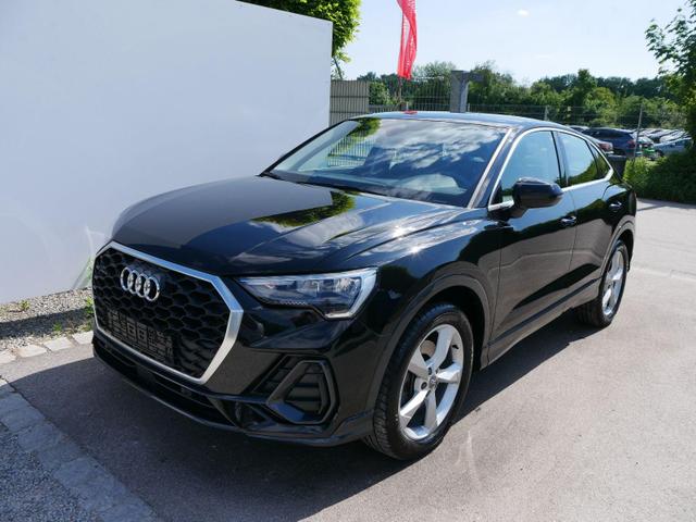 Audi Q3 Sportback - 45 TFSI quattro S-tronic *AHK*NAVI*SHZ*19 ZOLL*ACC*PDC*LED*DAB*LIGHT ASSIST*