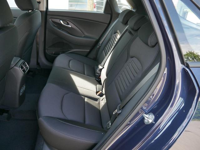i30 GO 1.0 T-GDi*NAVI*PDC*KAMERA*LED*ACC*SHZ*TEMPOMAT*KLIMAAUTOMATIK 