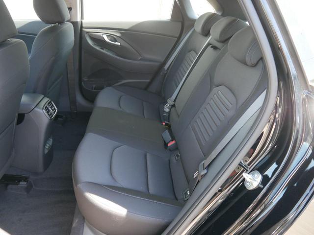 i30 GO 1.0 T-GDi DCT*NAVI*PDC*KAMERA*LED*ACC*SHZ*TEMPOMAT*KLIMAAUTOMATIK 