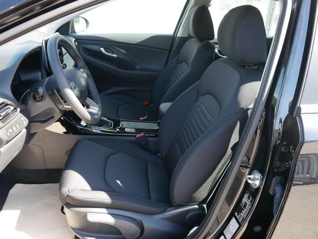 i30 GO 1.0 T-GDi DCT*NAVI*PDC*KAMERA*LED*ACC*SHZ*TEMPOMAT*KLIMAAUTOMATIK 