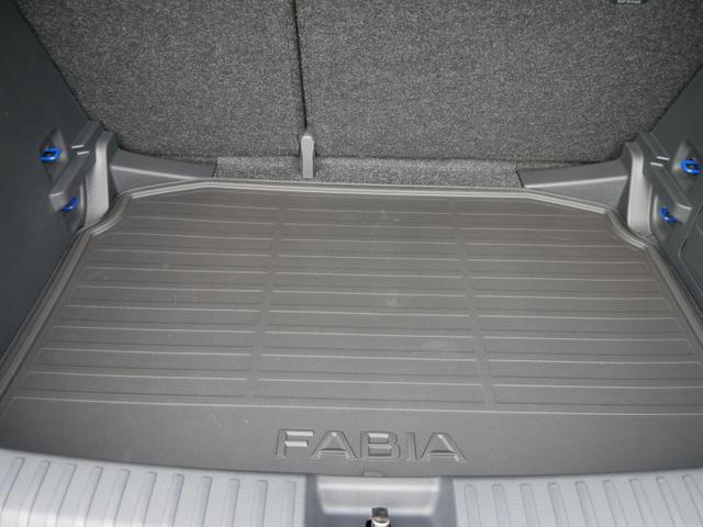 Skoda Fabia Selection Plus 1,0 MPI*LED*PDC*SHZ*DIG-COCKPIT 