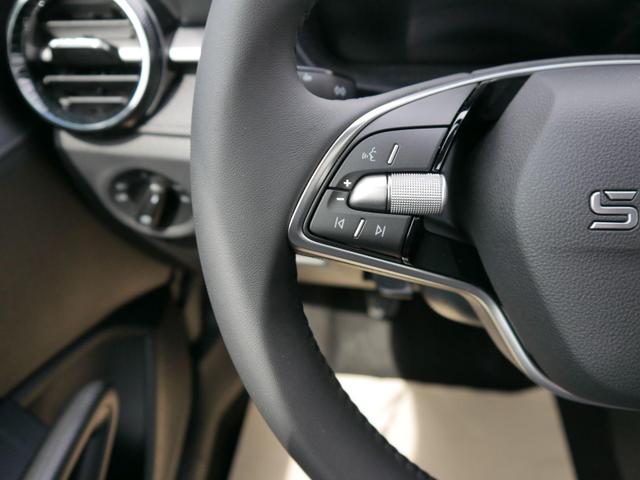 Skoda Fabia Selection Plus 1,0 MPI*LED*PDC*SHZ*DIG-COCKPIT 