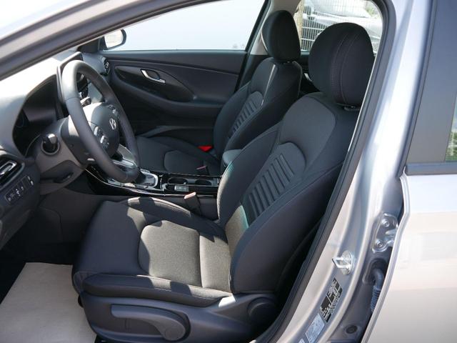 i30 GO 1.0 T-GDi*NAVI*PDC*KAMERA*LED*ACC*SHZ*TEMPOMAT*KLIMAAUTOMATIK 