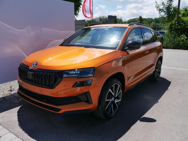 Skoda Karoq - Sportline 1,5 TSI DSG *PANORAMA*PDC*KAMERA*ACC*SHZ*MATRIX*19-ZOLL*
