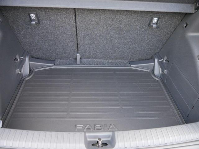 Skoda Fabia 130 Jahre 1,0 MPI*LED*PDC HI.*RFK*APP-CONNECT*SHZ*KESSY*KLIMA*DAB* 