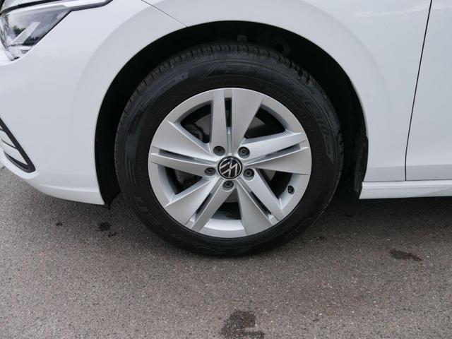 Volkswagen Golf LIFE VIII 2.0 TDI DPF DSG * ACC WINTERPAKET LED NAVI LENKRADHEIZUNG PDC 