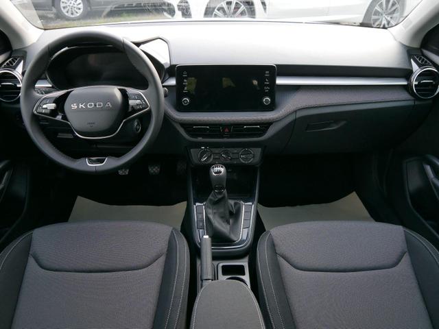 Skoda Fabia 130 Jahre 1,0 MPI*LED*PDC HI.*RFK*APP-CONNECT*SHZ*KESSY*KLIMA*DAB* 