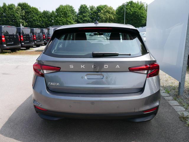Skoda Fabia - 130 Jahre 1,0 MPI*LED*PDC HI.*RFK*APP-CONNECT*SHZ*KESSY*KLIMA*DAB*