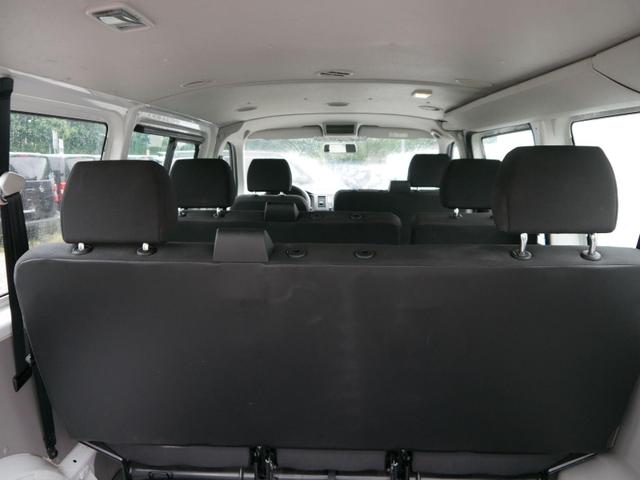 Volkswagen T6 Kombi 2.0 TDI*NAVI*9-SITZER*PDC-HINTEN*RADIO*SCHIEBETÜR-RECHTS 