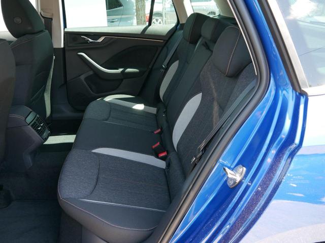 Skoda Kamiq 130 Jahre Premium Edition 1,5 TSI DSG*AHK-SCHWENKBAR*PDC*KAMERA*LED*TEMPOMAT 