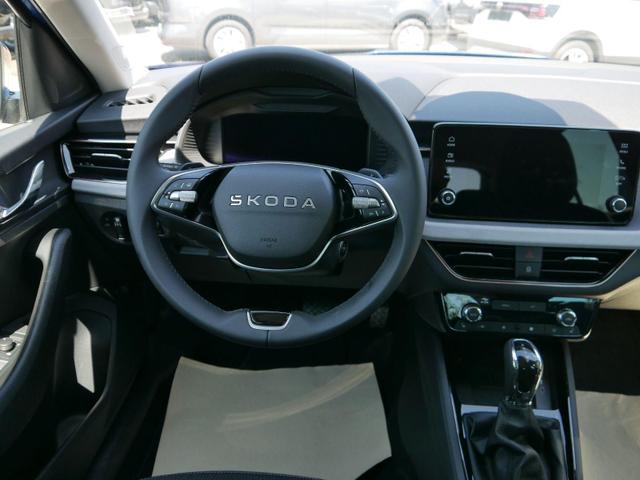 Skoda Kamiq 130 Jahre Premium Edition 1,5 TSI DSG*AHK-SCHWENKBAR*PDC*KAMERA*LED*TEMPOMAT 