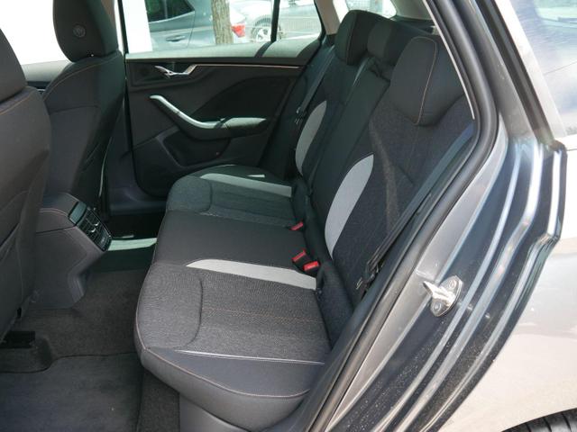 Skoda Kamiq 130 Jahre Premium Edition 1,5 TSI DSG*AHK-SCHWENKBAR*PDC*KAMERA*LED*TEMPOMAT 