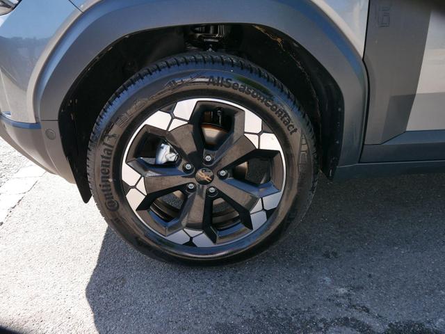Dacia Duster Extreme TCe 130 4x4 Extreme*NAVI*360°Kamera*PDC*LED*ALLRAD*SHZ*18-ZOLL-ALU 