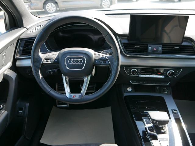 Audi Q5 40 TDI DPF S TRONIC QUATTRO* S-LINE INTERIEUR*AHK*ASSISTENZPAKET STADT & TOUR * MATRIX LED 19 ZOLL 