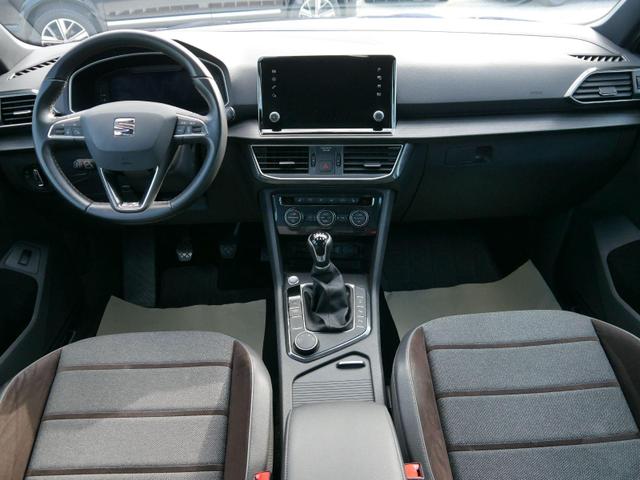 Seat Tarraco EXCELLENCE 1.5 TSI ACT EXCELLENCE* ACC * 19 ZOLL NAVI VOLL-LED PARK ASSIST KAMERA 7-SITZER 