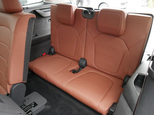 Skoda Kodiaq Selection 1.5 TSI mHEV DSG*NAVI*PDC*KAMERA*LED*SHZ*PONORAMA*7SITZER*19-ZOLL 