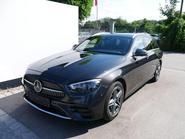 Mercedes-Benz E-Klasse - AVANTGARDE E 450 4MATIC T-MODELL*NAVI*ACC*LED*PDC*KAMERA*SHZ*LICHT-PAKET*AMG-LINE