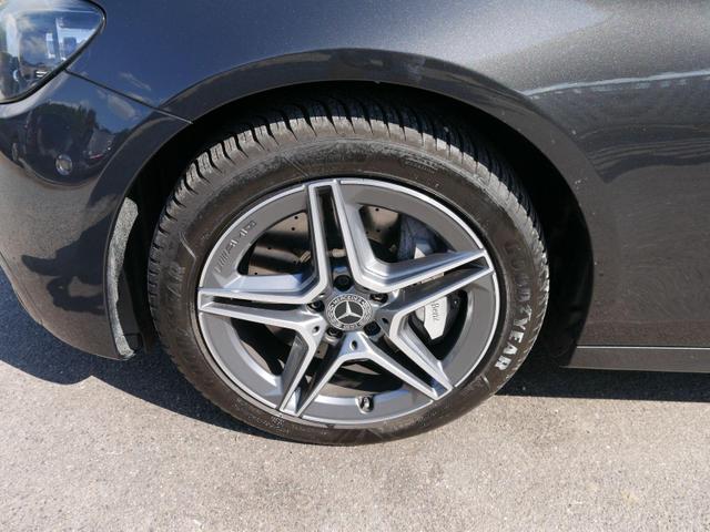 Mercedes-Benz E-Klasse AVANTGARDE E 450 4MATIC T-MODELL*NAVI*ACC*LED*PDC*KAMERA*SHZ*LICHT-PAKET*AMG-LINE 