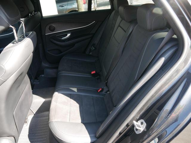 Mercedes-Benz E-Klasse AVANTGARDE E 450 4MATIC T-MODELL*NAVI*ACC*LED*PDC*KAMERA*SHZ*LICHT-PAKET*AMG-LINE 