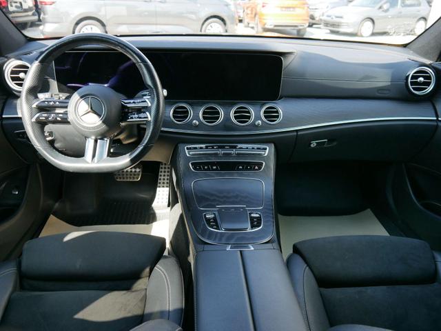 Mercedes-Benz E-Klasse AVANTGARDE E 450 4MATIC T-MODELL*NAVI*ACC*LED*PDC*KAMERA*SHZ*LICHT-PAKET*AMG-LINE 