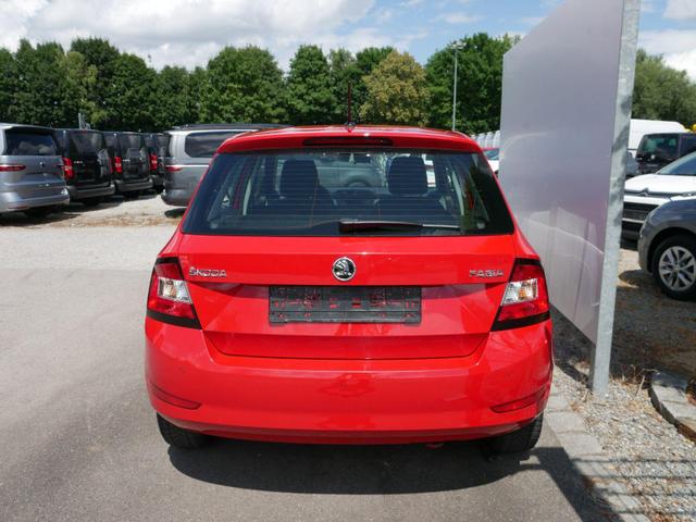 Skoda Fabia - CLEVER III 1.0 TSI * PARKTRONIC SITZHEIZUNG FRONT ASSIST KLIMA FACELIFT