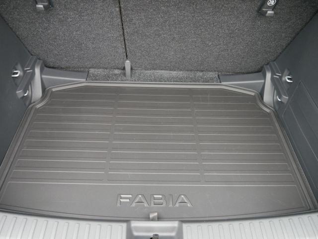 Skoda Fabia 130 Jahre 1,0 MPI*LED*PDC HI.*RFK*APP-CONNECT*SHZ*KESSY*KLIMA*DAB* 