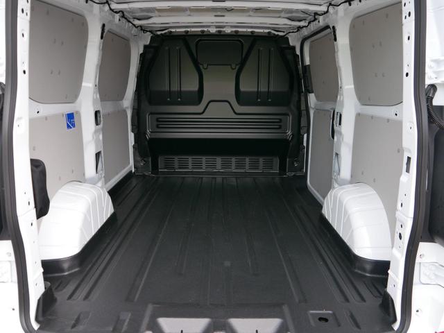 Volkswagen T7 Transporter Kastenwagen L1H1 2.0 TDI *SMARTLINK*PDC*LED*KLIMA*BLUETOOTH 