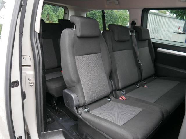 Opel Zafira Life 2.0 SELECTION SELECTION*PDC*AHK*KLIMA*TEMPOMAT*SMARTLINK* 9 SITZPLÄTZE 