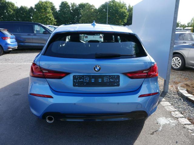 BMW 1er Sport Line 118i LINE*NAVI*PDC*SHZ*KLIMA*LED*AMBIENTE-BELEUCHTUNG 17 ZOLL 