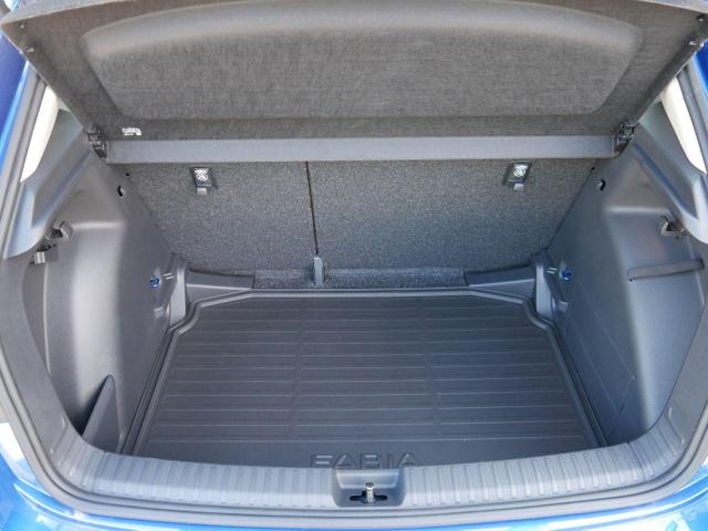 Skoda Fabia Edition 130 Jahre PREMIUN 1,0 TSI *SMARTLINK*PDC*KAMERA*LED*SHZ* 15 ZOLL 
