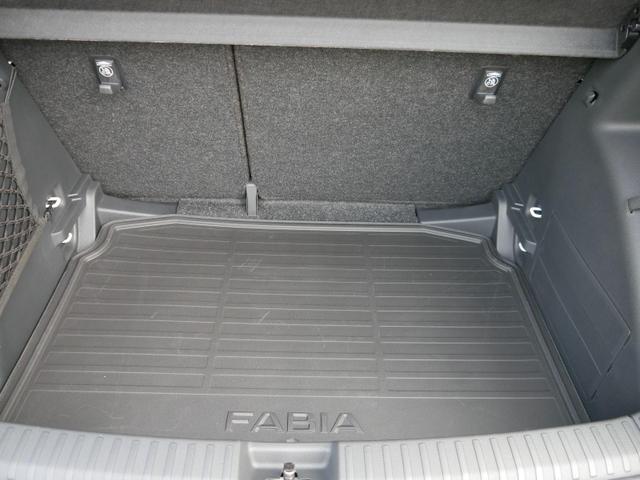 Skoda Fabia PREMIUN EDITION 130 JAHRE 1,0 TSI *SMARTLINK*PDC*KAMERA*LED*SHZ* 15 ZOLL 