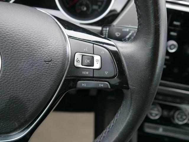 Volkswagen Touran Comfortline 1.5 TSI ACT OPF COMFORTLINE*KLIMA*ACC*PDC-HI*AHK*SHZ*TEMPOMAT*ALCANTARA 