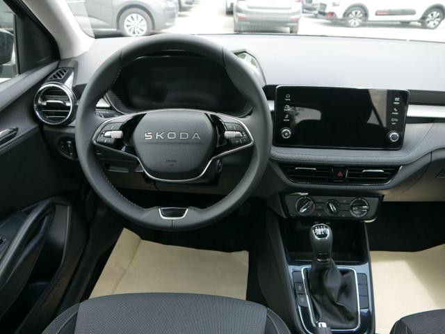 Skoda Fabia 130 Jahre 1,0 MPI*LED*PDC HI.*RFK*APP-CONNECT*SHZ*KESSY*KLIMA*DAB* 