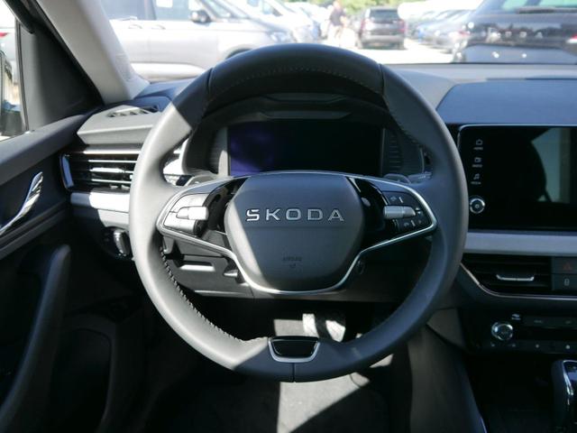 Skoda Kamiq 130 Jahre Premium Edition 1,5 TSI DSG*AHK-SCHWENKBAR*SMARTLINK*PDC*KAMERA*LED*TEMPOMAT 