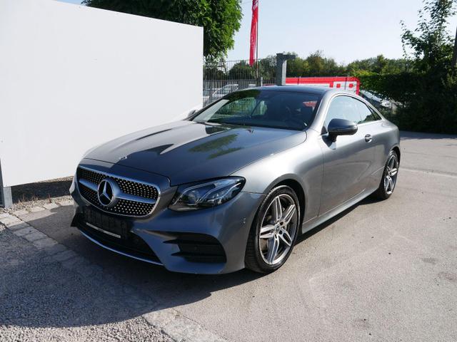 Mercedes-Benz E-Klasse - AMG-LINE E 300 Coupe-AMG-LINE*NAVI*PDC*KAMERA*LED*SHZ*KLIMA*TEMPOMAT*MEDIA-PAKET*19-ZOLL
