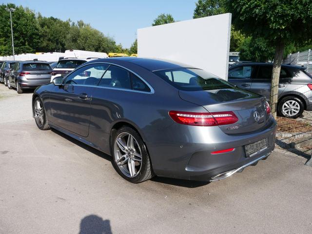Mercedes-Benz E-Klasse AMG-LINE E 300 Coupe-AMG-LINE*NAVI*PDC*KAMERA*LED*SHZ*KLIMA*TEMPOMAT*MEDIA-PAKET*19-ZOLL 