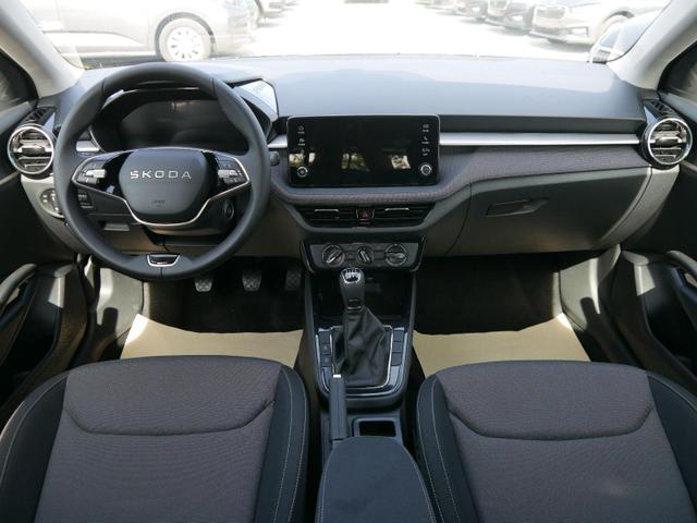 Skoda Fabia Selection 1,0 MPI SELECTION*LED*PDC-HI*SHZ*KLIMA*TEMPOMAT*BLUETOOTH*ISOFIX* 