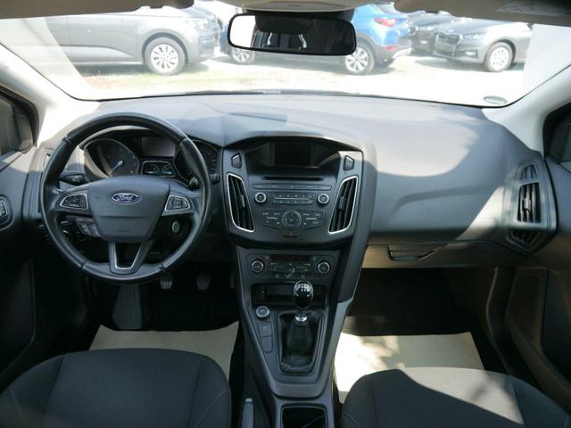 Ford Focus Turnier Trend 1.5 EcoBoost TREND*WINTERPAKET*PARKTRONIC*SHZ*TEMPOMAT*ISOFIX* 