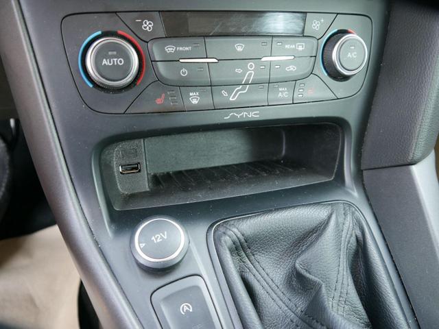 Ford Focus Turnier Trend 1.5 EcoBoost TREND*WINTERPAKET*PARKTRONIC*SHZ*TEMPOMAT*ISOFIX* 