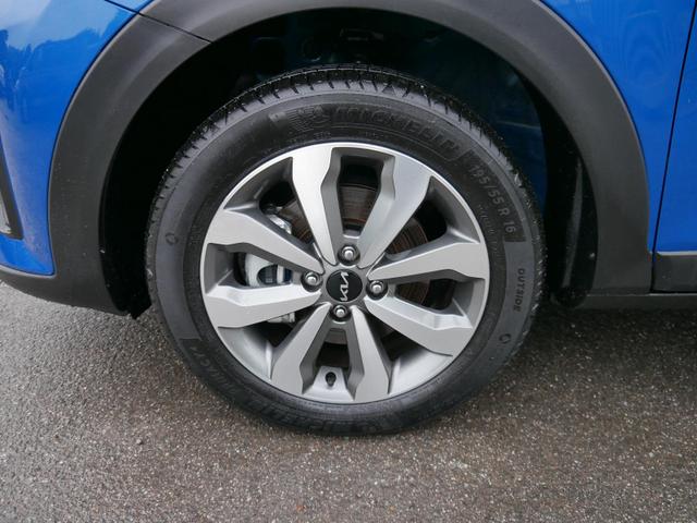 Kia Stonic M 1.0 T-GDI T-GDI*NAVI-ÜBER-SMARTLINK*KLIMA*BLUETOOTH*RADIO*16-ZOLL-ALU 