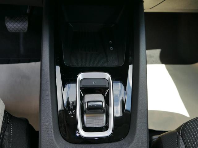 Skoda Octavia Combi Selection 2.0 TDI DSG Selection*PDC*LED*SHZ*NAVI*VIRTUALCOCKPIT*CARPLAY*KEYLESS-GO* 
