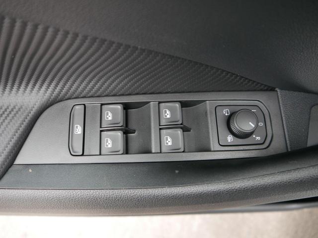Skoda Kamiq Monte Carlo 1.5 TSI DSG Carlo*LED*PDC-KAMERA*SHZ*PONORAMA*SMERTLINK*17 ZOLL 