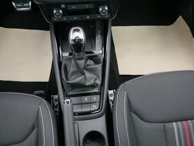 Skoda Kamiq Monte Carlo 1.5 TSI DSG Carlo*LED*PDC-KAMERA*SHZ*PONORAMA*SMERTLINK*17 ZOLL 